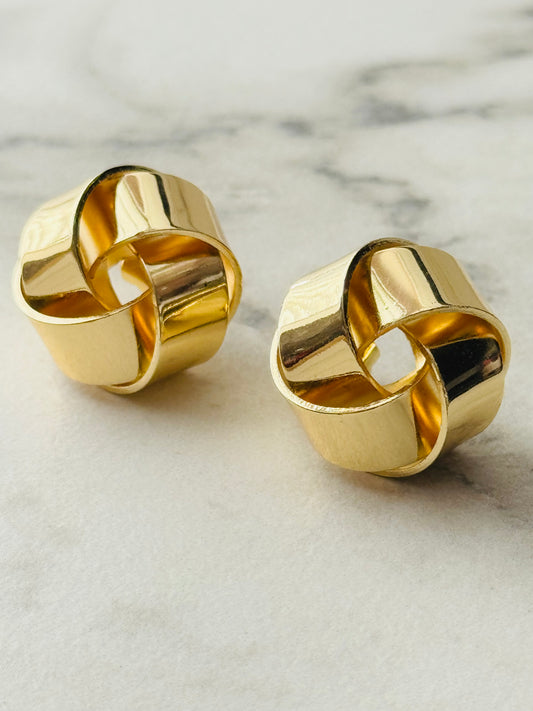 Golden knot